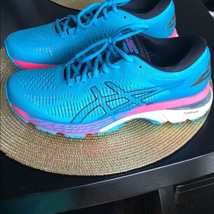 ASIC gel kayano 25 with flytefoam